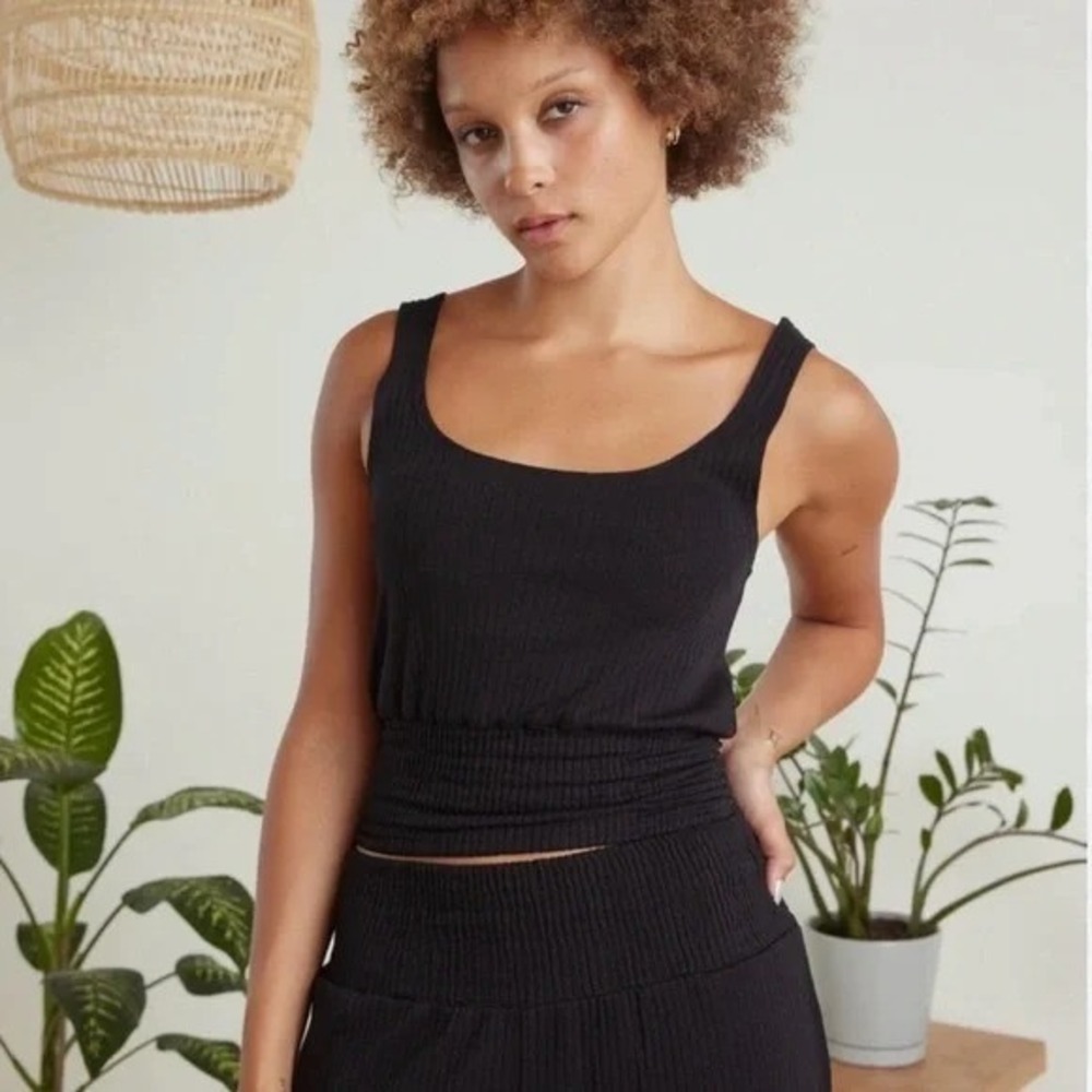 NWT Known Supply Ridge Black Ribbed Smocked Waist Organic Cotton Tank Top Medium